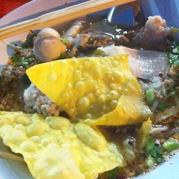 โมโม ต้มเลือดหมูใบตำลึง
