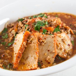 ก๋วยเตี๋ยวต้มยำแซ่บหมู