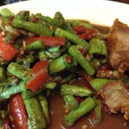 ตำถั่วหมูกรอบ