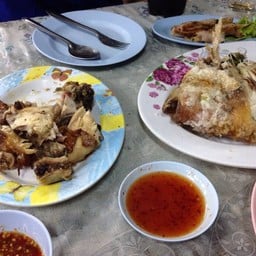 เมี่ยงปลาเผา ผู้ใหญ่มิตร