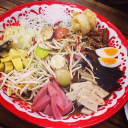 ตำถาด แซบครบเครื่อง