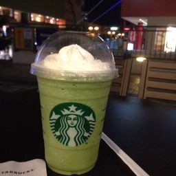 ชาเขียวปั่นแก้วกลาง 529¥