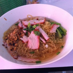 บะหมี่หมูแดง น้ำ