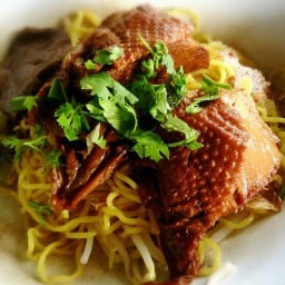 ก๋วยเตี๋ยวเป็ดธงชัยโภชนา