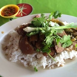 ข้าวมันไก่ป้ามาลี