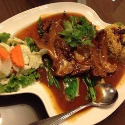 ซี่โครงหมูน้ำผึ้ง