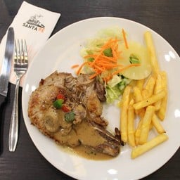 Pork Chop with Black Pepper Sauce เนื้อหมูนุ่ม ชุ่มฉ่ำน้ำซอส