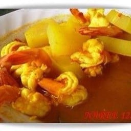 แกงส้มกุ้งมะละกอ