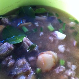 ส้มตำ ตรงข้าม รร สีตบุตรบำรุง