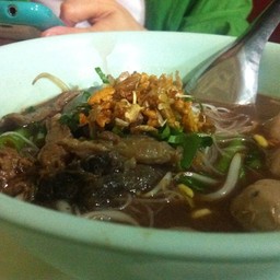 หมี่เปื่อยยย