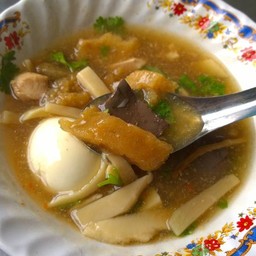 กระเพาะปลา(ศรีราชา)