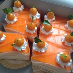 Mandarin Orange Cake 49฿