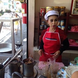 เจ้าของร้านคนสวยและใจดี