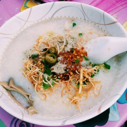 โจ๊กหมู เจ๊ง้อ