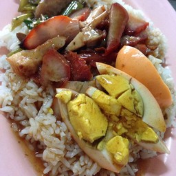 ข้าวหมูแดง