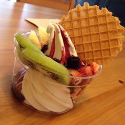 Tokyo Cream Fresh Soft Cream