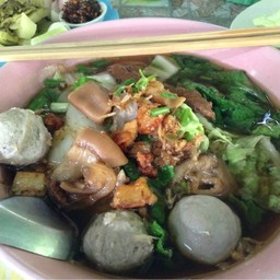 อิ่มสุดๆครับได้เยอะมากๆ ใส้เปื่อยนุ่มๆ หอมน้ำซุบเข้มข้น