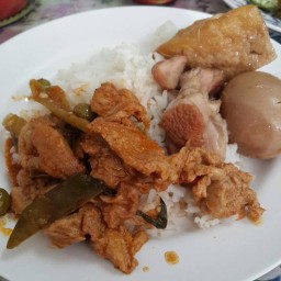 บ้านข้าวแกง