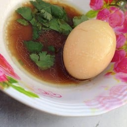 ราดหน้าเยาวราช ขาหมูเยาวราช (เจ๊แอน)