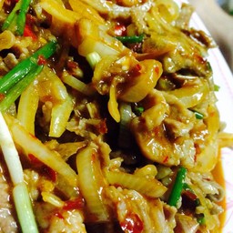 พริกเผาหมูชิ้น