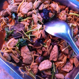 อาหารเจตลาดตัวหนอน