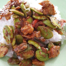 วัธ ข้าวแกง