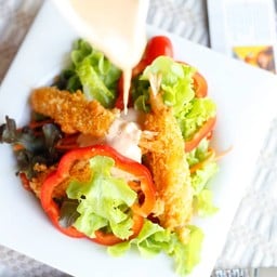 สลัดกุ้งทอด