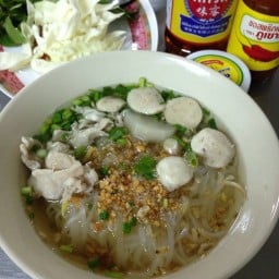 แม่ต้น ก๋วยเตี๋ยวหมูน้ำตก