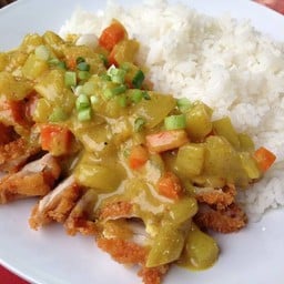 หมูเต๊ะ & ข้าวยำไก่แซ่บ