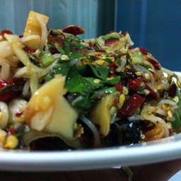 ส้มตำเพื่อชีวิต
