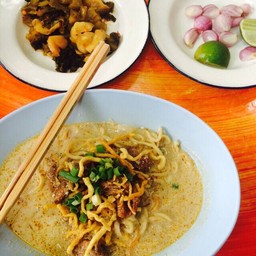 ข้าวซอยเนื้อ