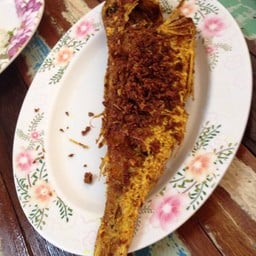 ปลาทอดขมิ้น