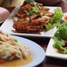 ไก่ทอดกรอบๆ