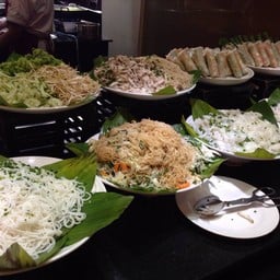 Tonle Bassac Restaurant