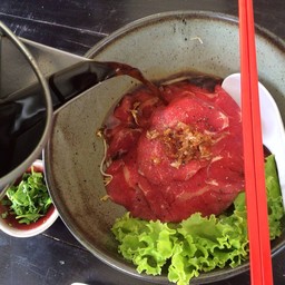 ค่อยๆเทน้ำซุปลงไป