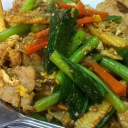 ร้านอาหารตามสั่ง บ้านไม้