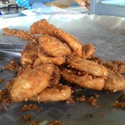 กล้วยทอด ธนพิริยะ