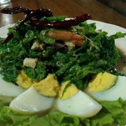 ยำผักกรูด
