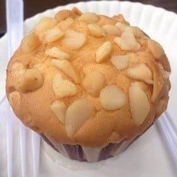 เค้ก แมคคาเดเมีย