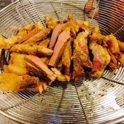 เนื้อทอด สวนรถไฟ