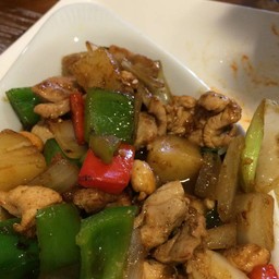 Tee Nee Thai Asian Cuisine
