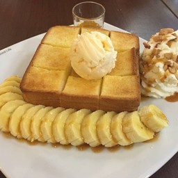 ฮันนี่ โทสต์ .