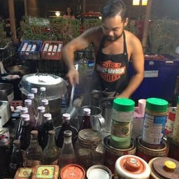 เอ้โกปี้ กาแฟโบราณ ตลาดรถไฟ ศรีนครินทร์