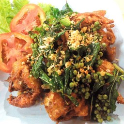 ปูนิ่มทอดกระเทียม 250