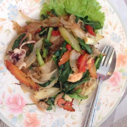 ผัดขี้เมา