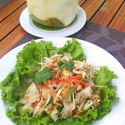 ก๋วยเตี๋ยวคั่วไก่