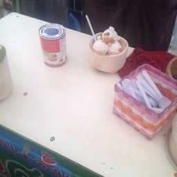 ออม+อั้ม ไอศครีมมะพร้าวอ่อน