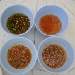 น้ำจิ้ม 4 แบบ