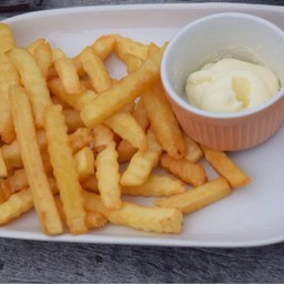 French Fries (90฿)