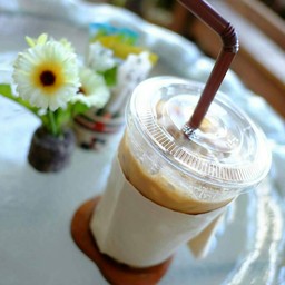 Moom Mai Coffee